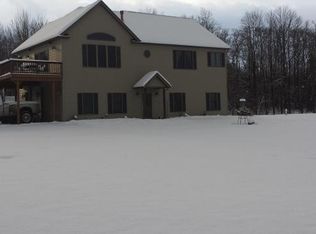 11703 Peabody Rd, North East, PA 16428