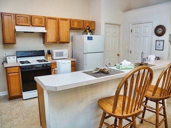 SCZ3P426SC-kitchen-and-breakfast-bar