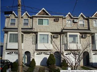 528 Nugent Ave, Staten Island, NY 10305