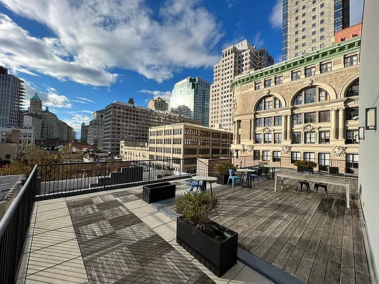 Rented by Zjama Realty Corp | media 7