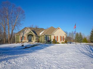 546 Hidden Glen Ct, Colgate, WI 53017