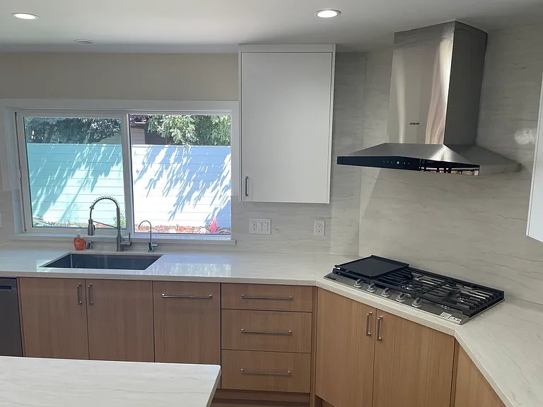 3530 Middlefield Rd — Photo 8