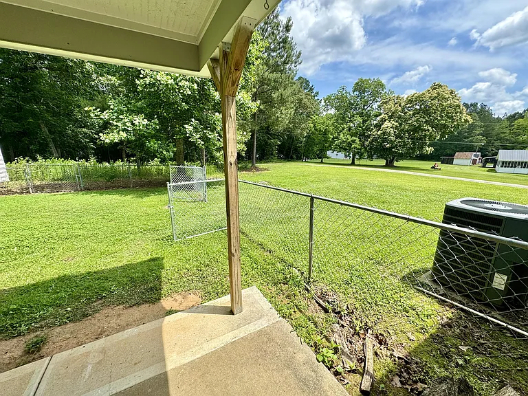 2051 Snapping Shoals Rd — Photo 3