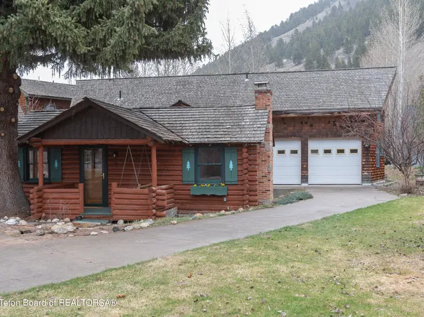 2001 Hidden Ranch Loop, Jackson, WY 83001