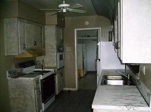 2nd image of 6351 Southgate Blvd