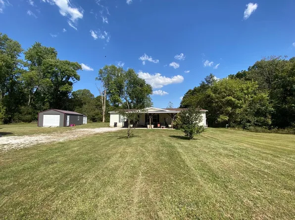 389 S State Road 61, Winslow, IN 47598