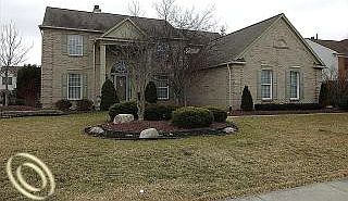 1st image of 47609 Glengarry Blvd