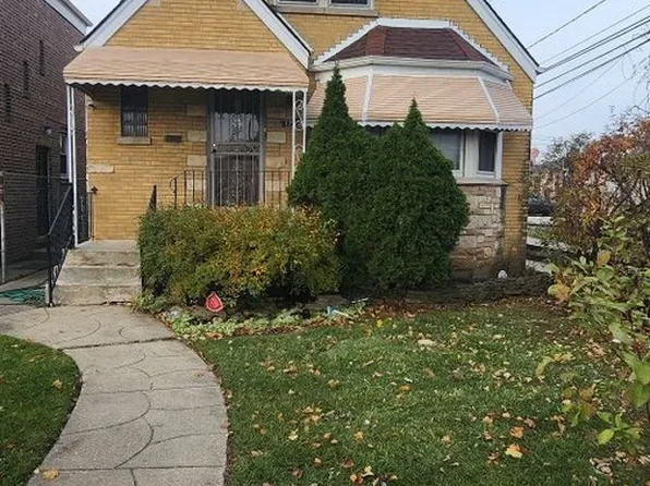 (undisclosed Address), Chicago, IL 60652