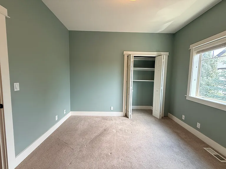 2545 NW Awbrey Rd — Photo 13