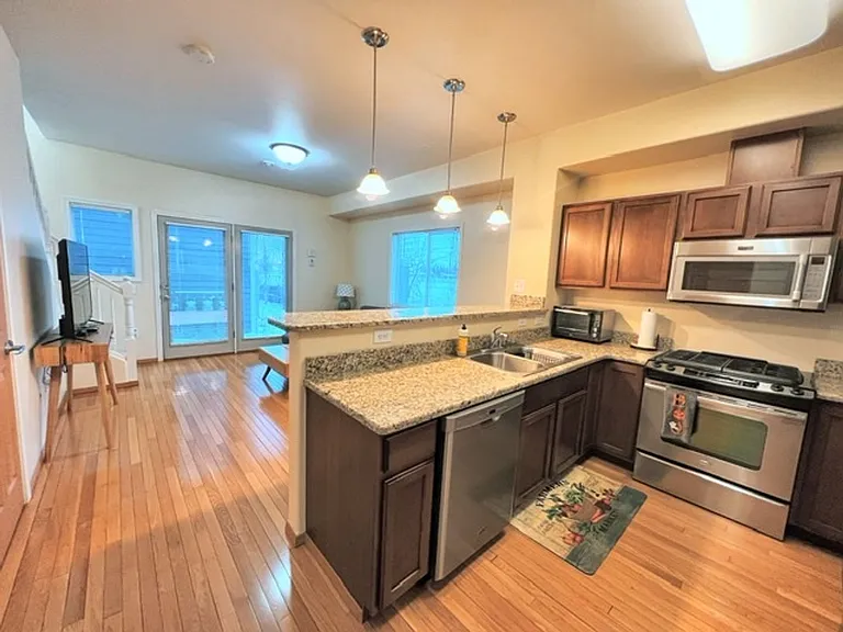 221-243 W 13th Ave — Photo 30