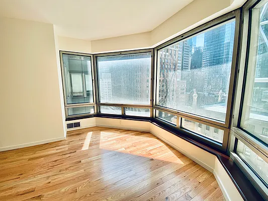 Rented by RELO REDAC INC. | media 12
