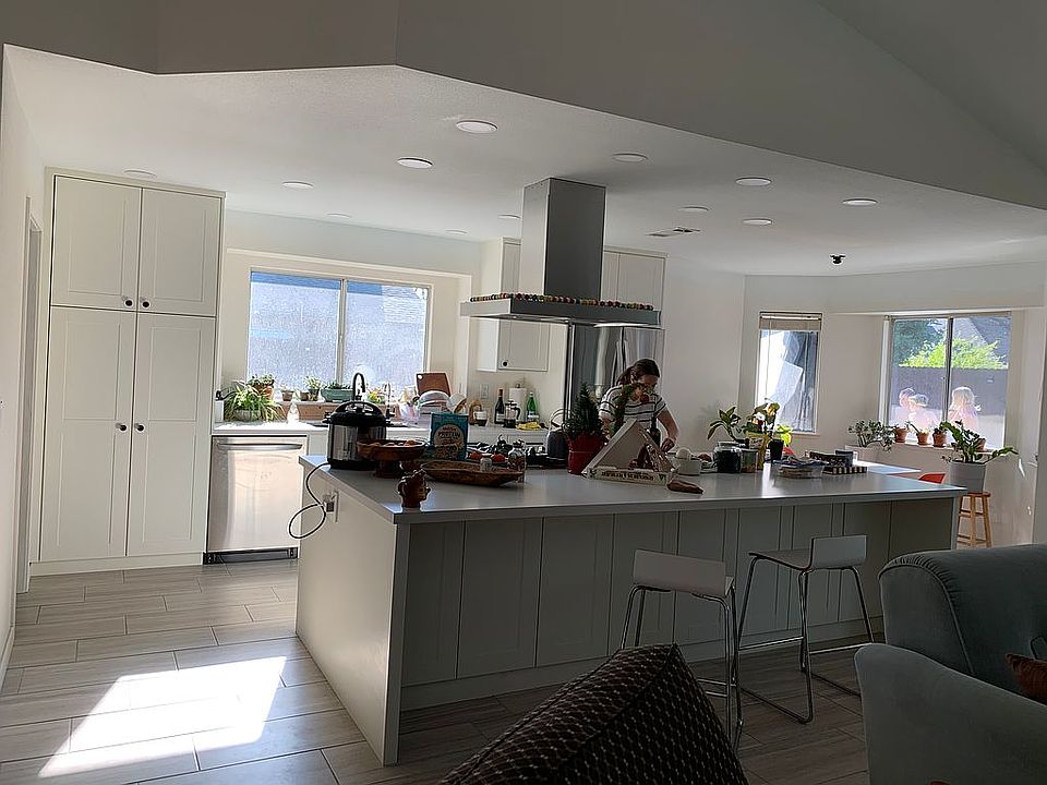 1st image of 6451 N Arthur Ave
