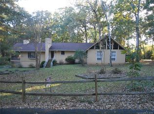 6501 Rosemary Ln, Charlotte, NC 28210