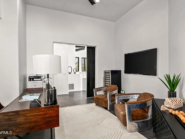 10029 E Calle De Las Brisas — Photo 17