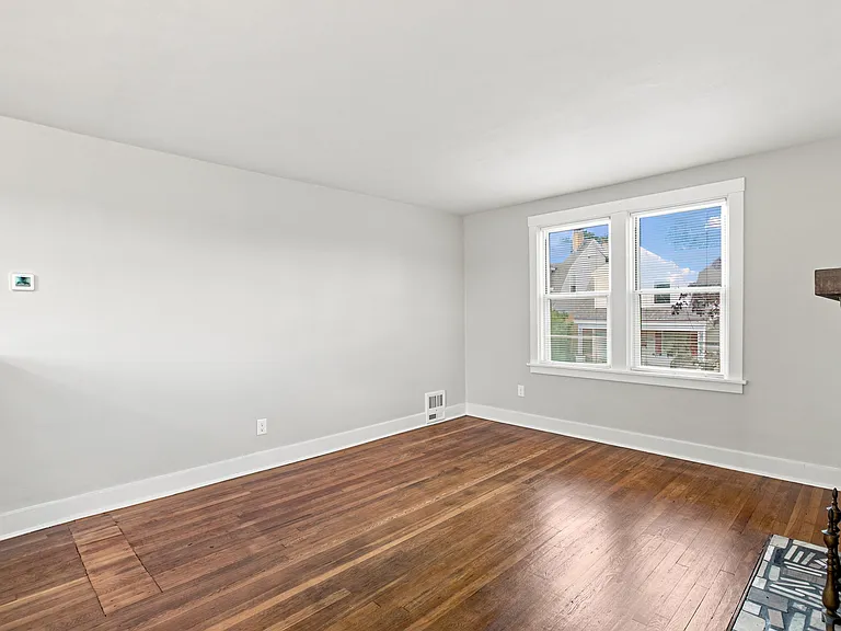 1131 Wisconsin Ave — Photo 9