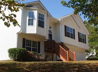 151 Elk Grove Dr, Auburn, GA