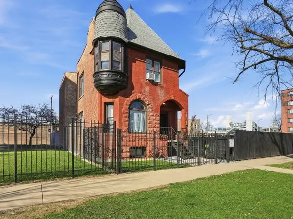 3248 W Maypole Ave #B, Chicago, IL 60624