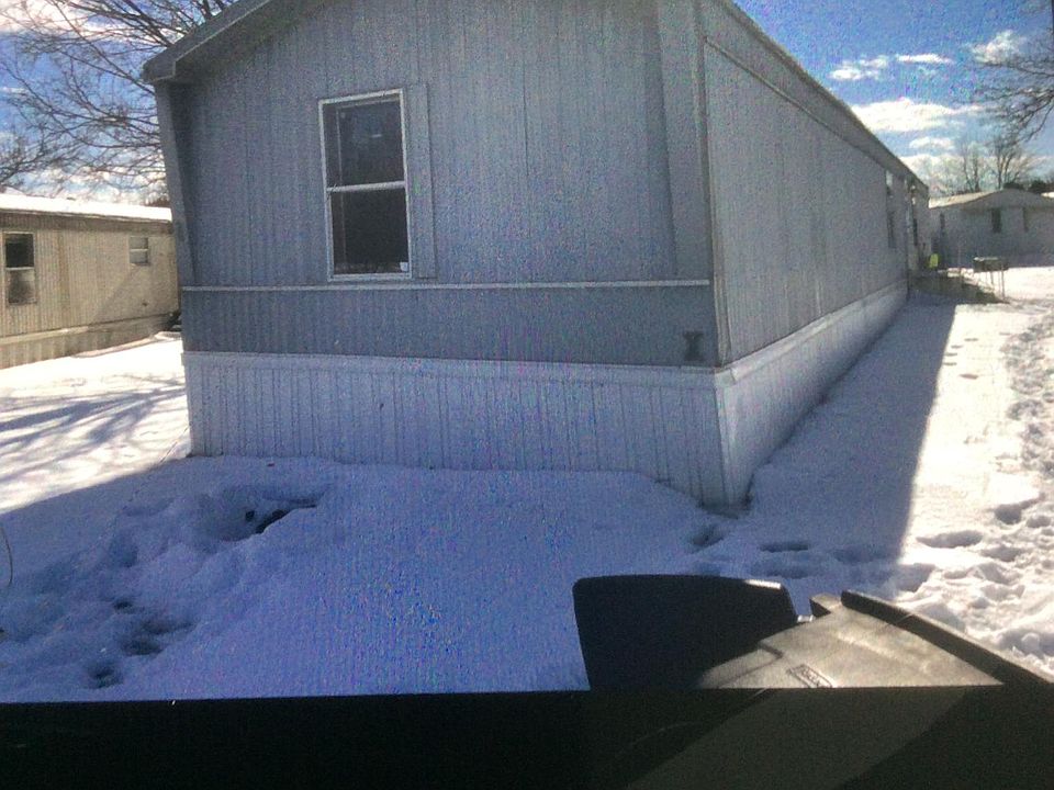 1st image of 42 Terrace Dr