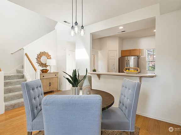 4th image of 21403 40th Avenue W