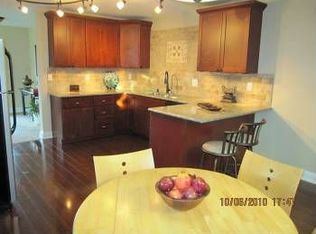 4303 SW Pendleton St, Portland, OR 97221