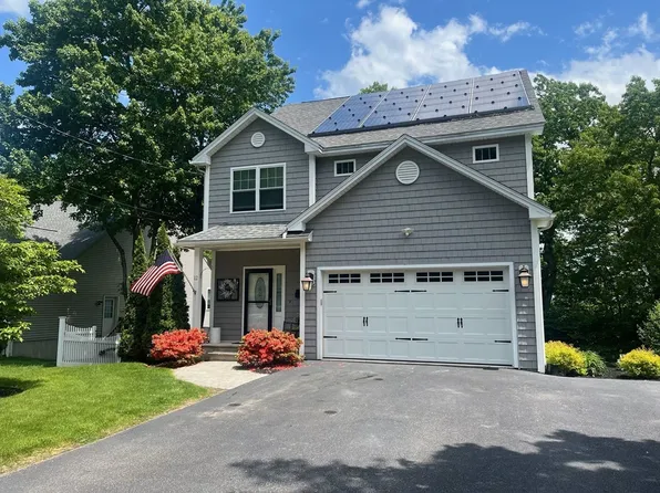 12 Bjorklund Ave, Worcester, MA 01605