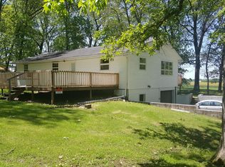 2364 Park Street Rd, Mulkeytown, IL 62865