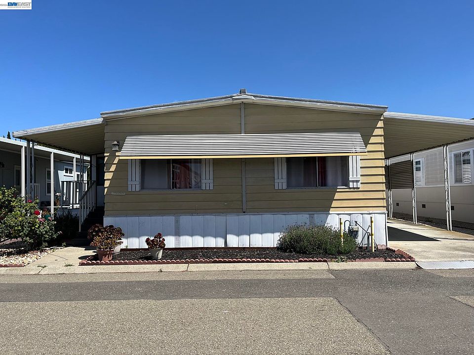 1st image of 1345 Chelsea Way
