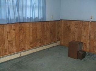 1459 Mathews Dr, Blakeslee, PA 18610