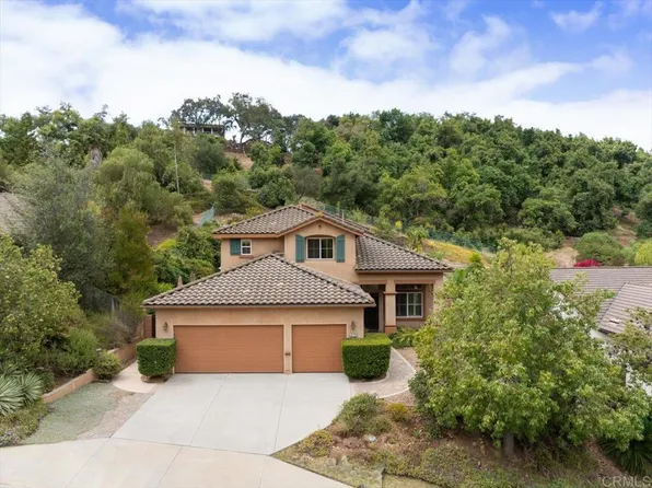 3173 Willow Tree Ln, Escondido, CA 92027