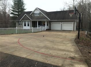 5761 W Ohio Ridge Rd, Columbus, IN 47201