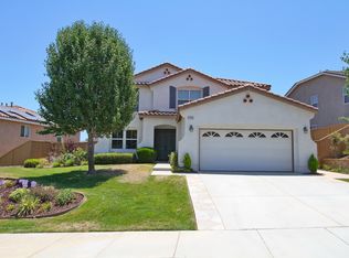 27876 Red Cloud Rd, Corona, CA 92883