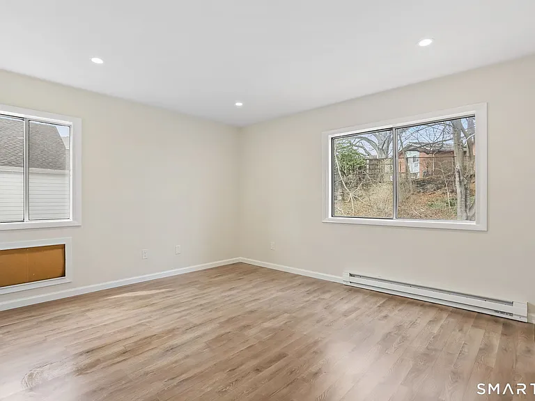 7 Hamilton Ave #32 — Photo 7