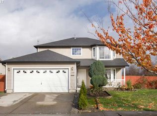 2609 Oxford St, Woodburn, OR 97071