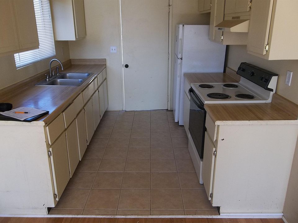2nd image of 8511 E Leigh Dr APT A