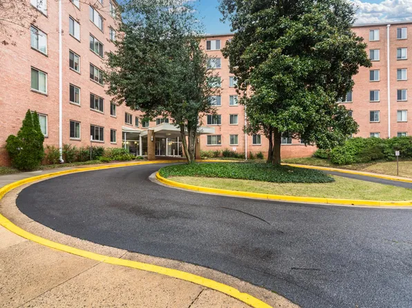 3000 Spout Run Pkwy APT C407, Arlington, VA 22201