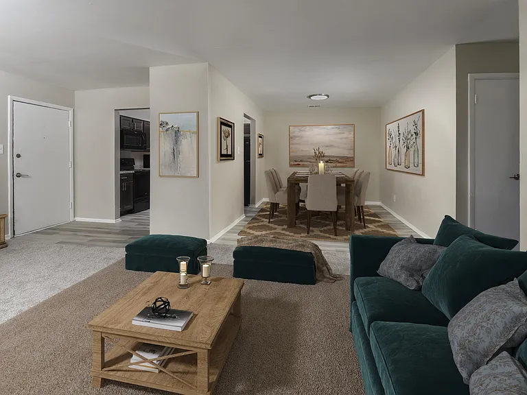 2085 Waterford Pl — Photo 3