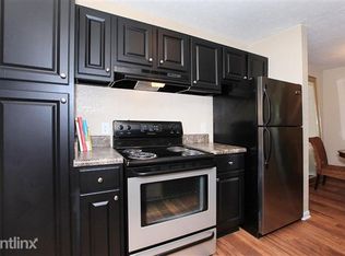 1202 Club Pkwy, Nashville, TN 37221