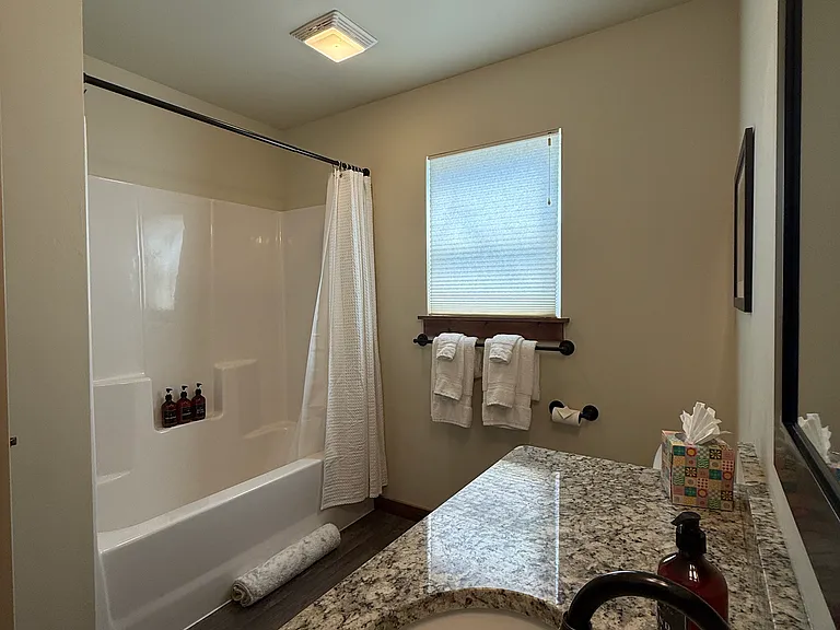 1226 Ryun Sun Way — Photo 39