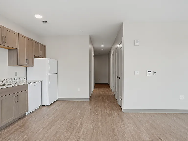 2 & 6 Lamartine — Photo 21