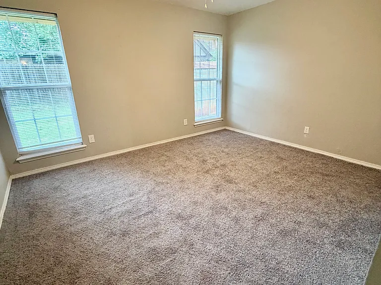 3708 Summerwind Ave — Photo 16
