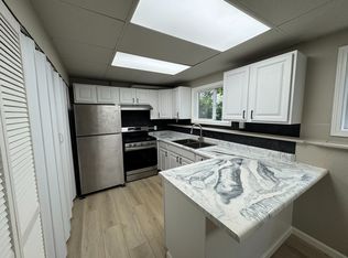 4141 Grape Pl APT B, Anchorage, AK 99508