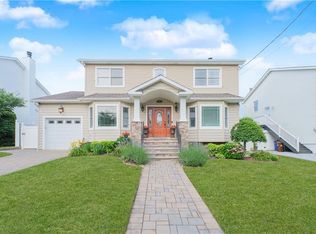 153 Carteret St, Staten Island, NY