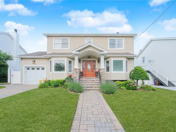 153 Carteret St, Staten Island, NY 10307