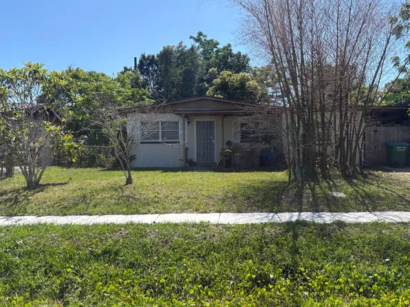 2810 Geoffrey Dr, Orlando, FL 32826