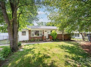 189 Onteora Blvd, Asheville, NC 28803