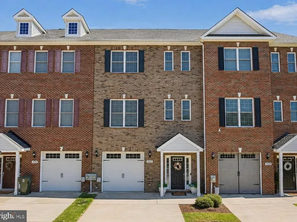 1032 Rye Dr, La Plata, MD 20646