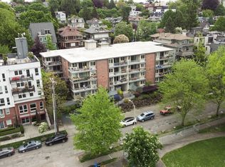 732 11th Avenue E #302, Seattle, WA