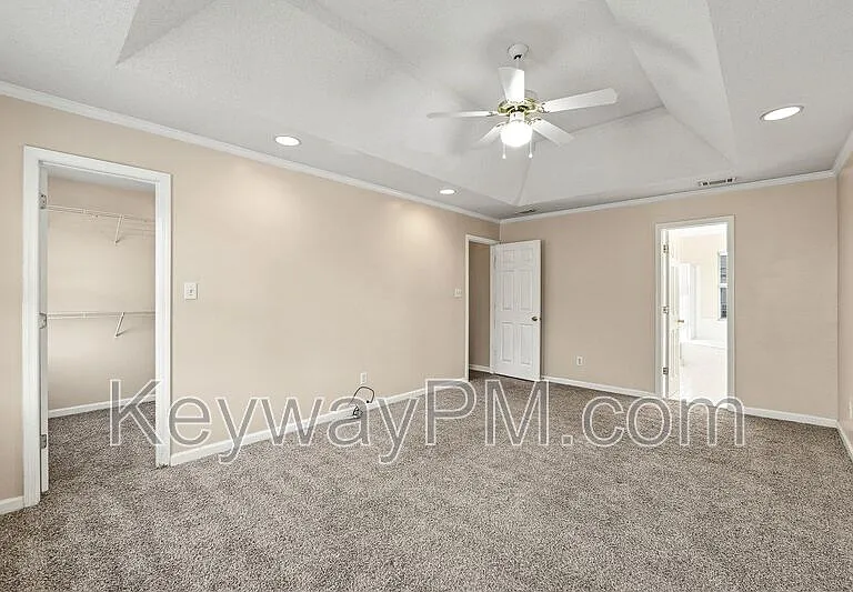 1063 Waltons Pass — Photo 24