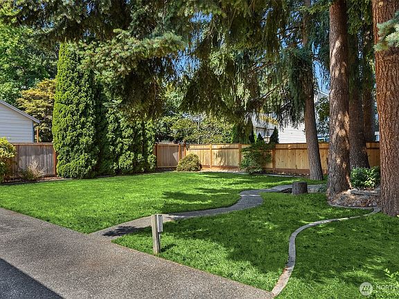 5th image of 23032 SE 282nd Court