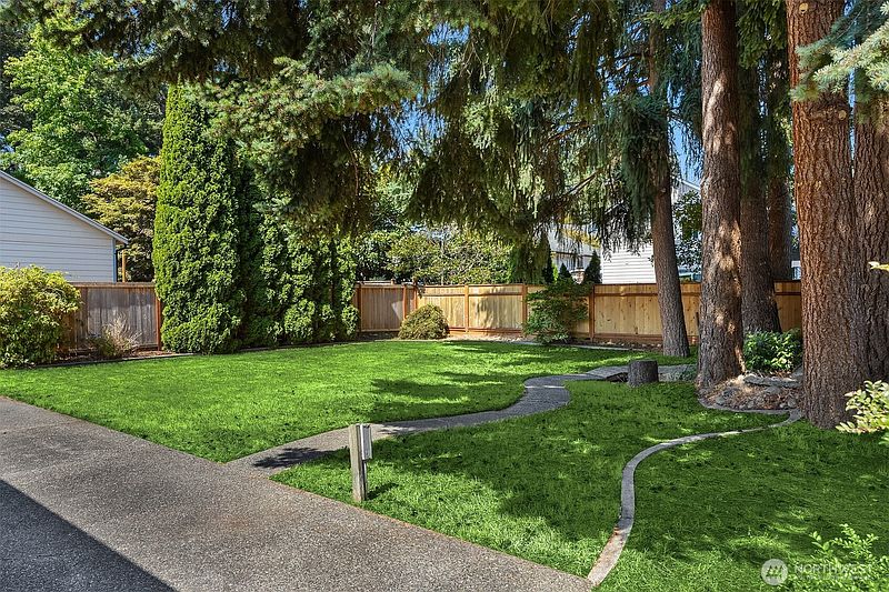 5th image of 23032 SE 282nd Court